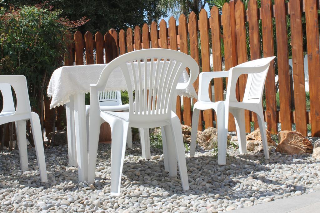 L'Albero Dei Limoni B&B Taranto Ngoại thất bức ảnh